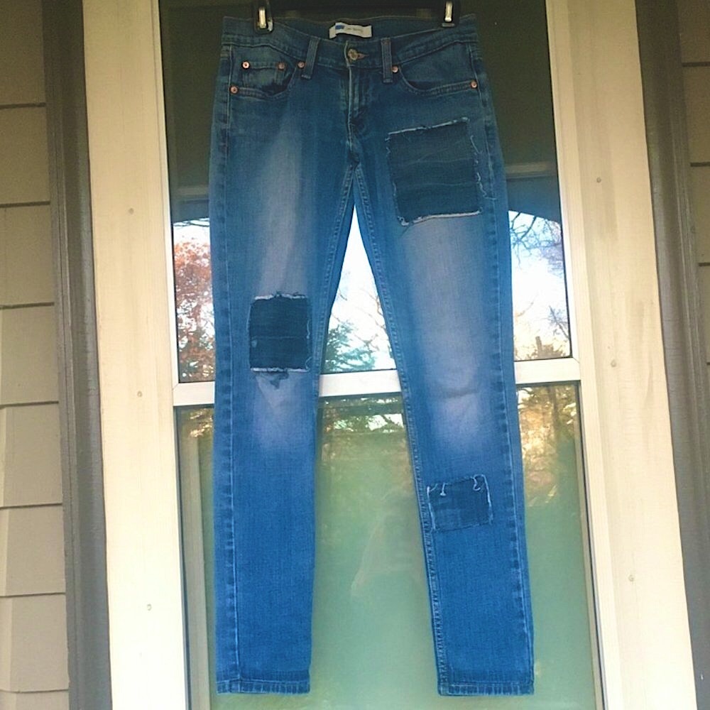 LEVI'S 524 Skinny Jeans w/ Patchwork!